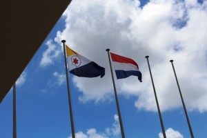 Die Flagge von Bonaire