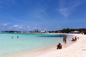 Aruba überzeugt durch warmes Klime und weiße Sandstrände